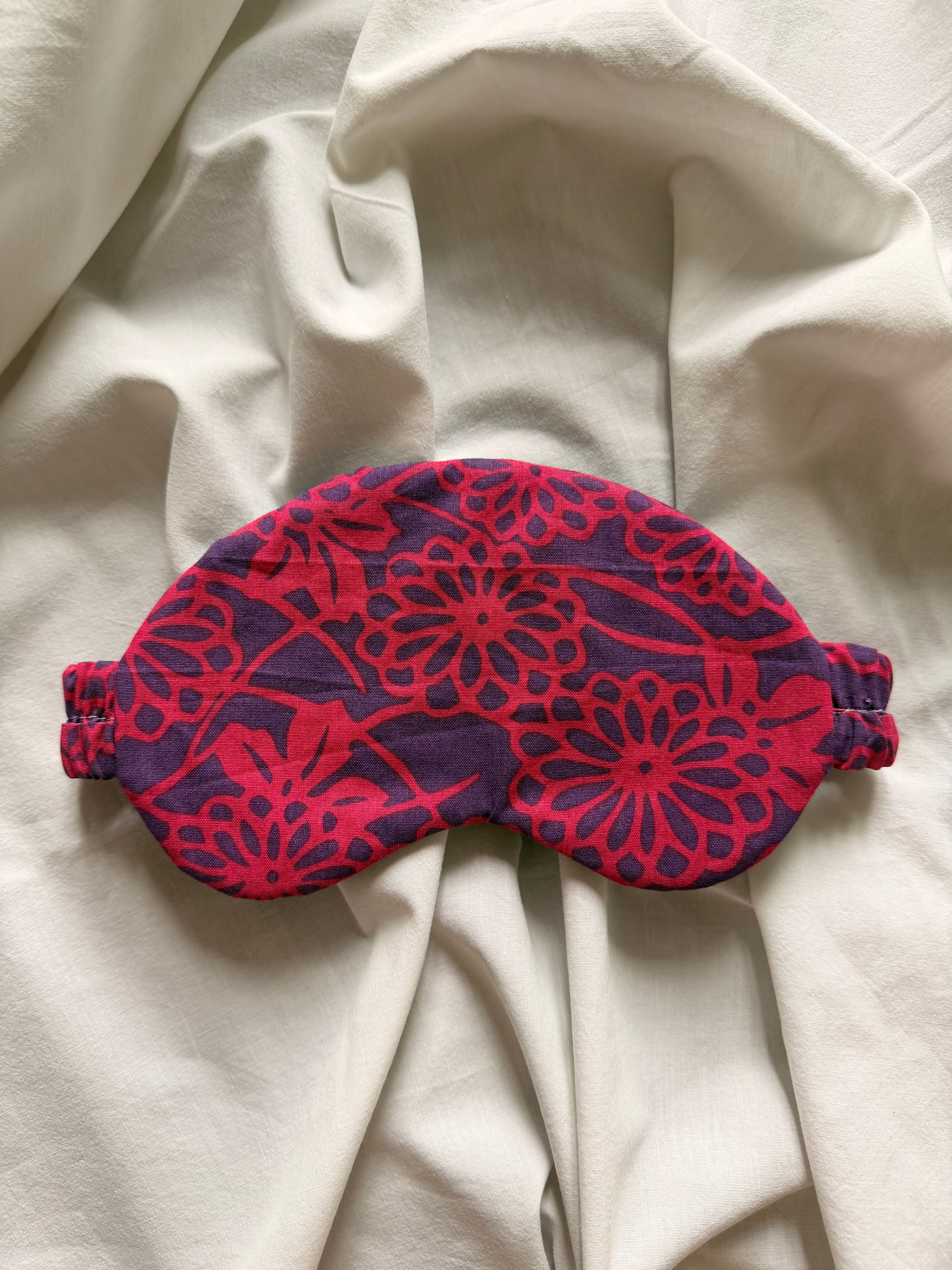 Masque de nuit rose violet et velours vert