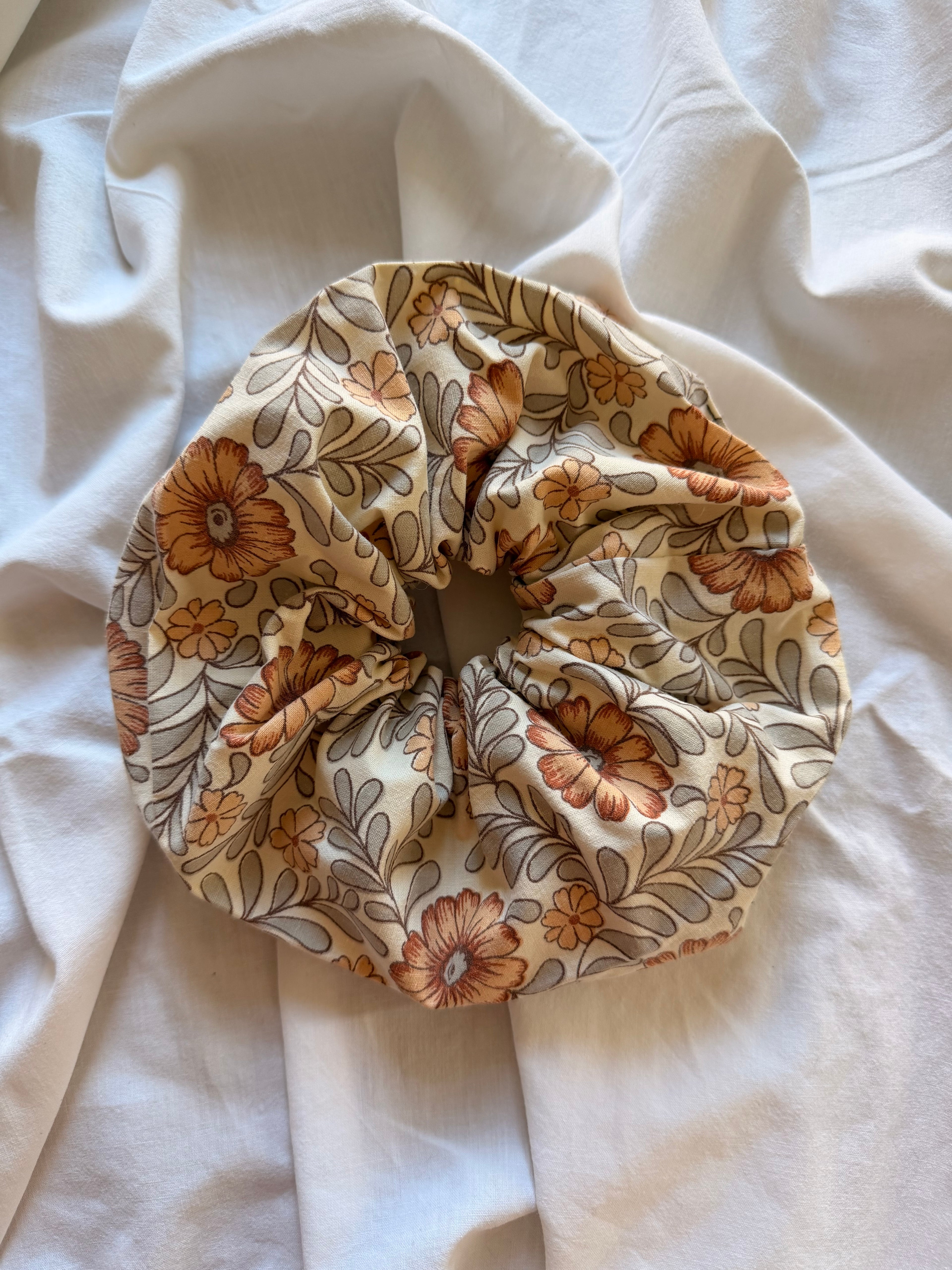 Chouchou beige et orange